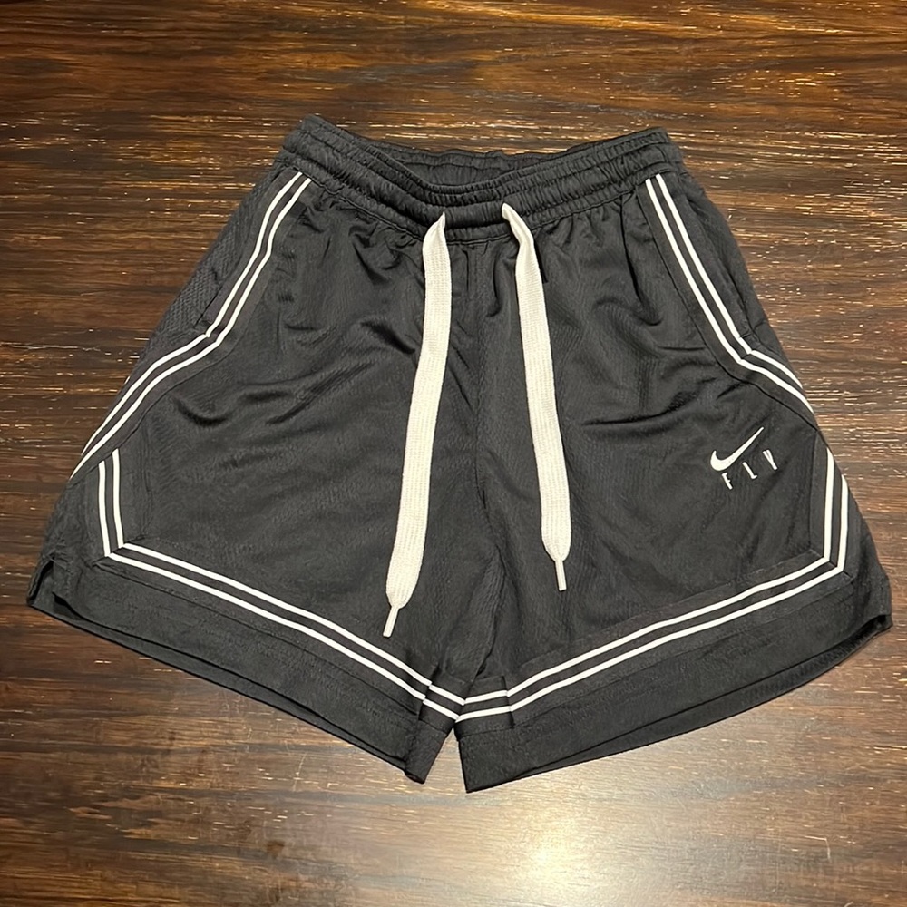 Fly Womens Nike Basketball Shorts